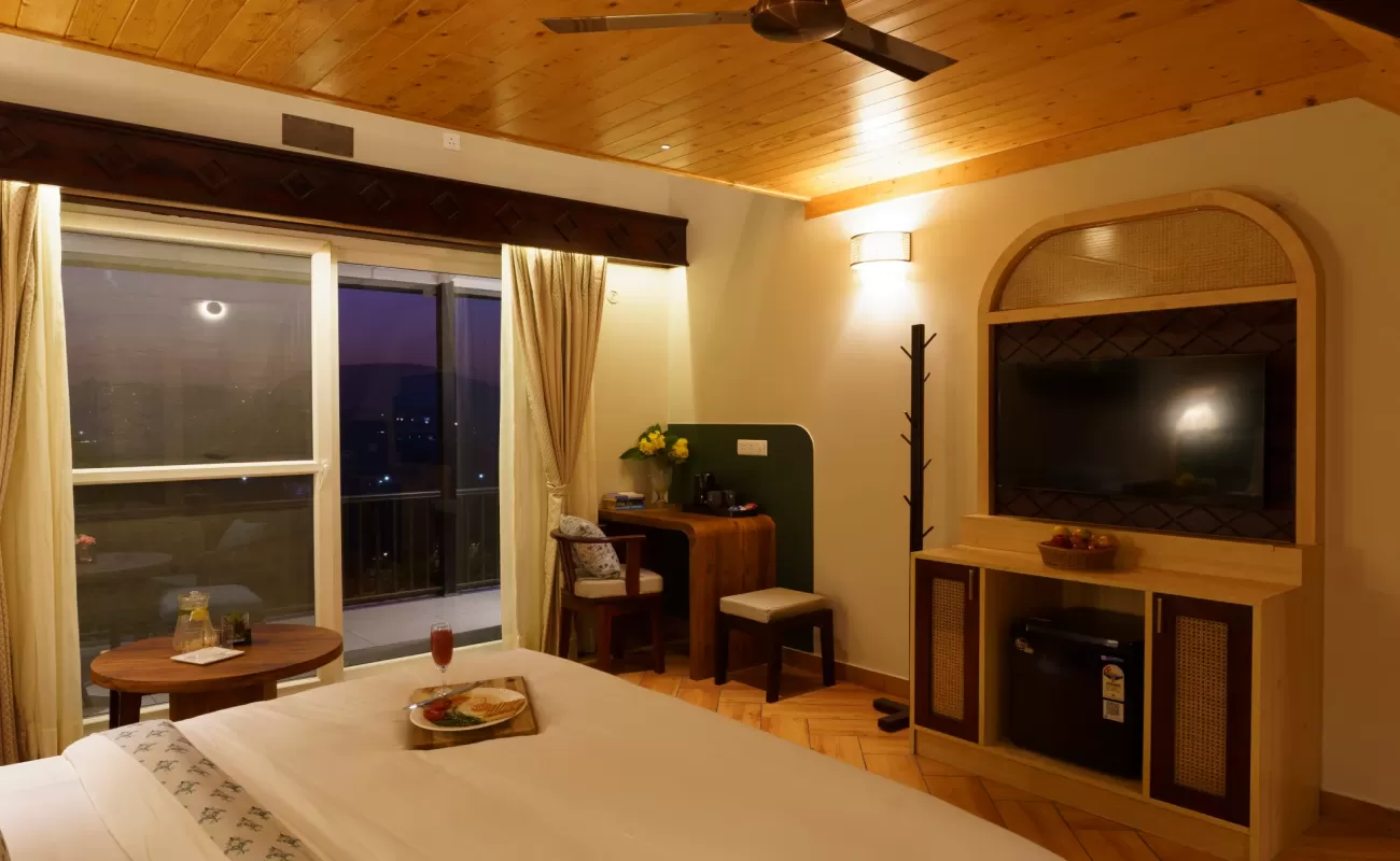 Cedarwood Duplex Suite